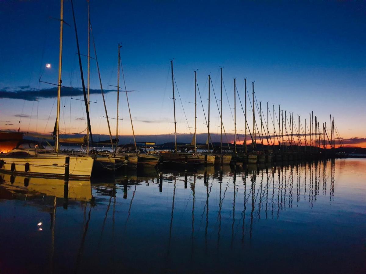 Butique Apartman Balatonlelle Eksteriør bilde