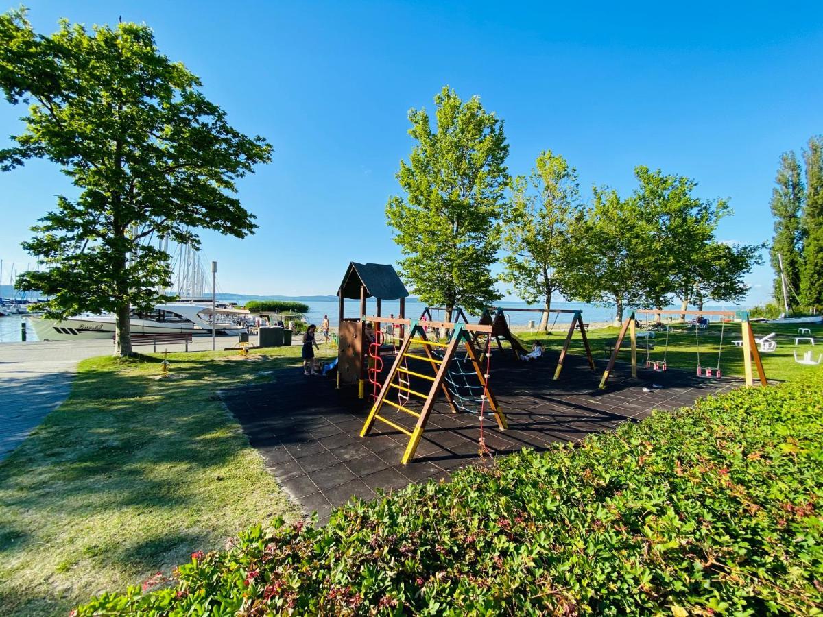 Butique Apartman Balatonlelle Eksteriør bilde
