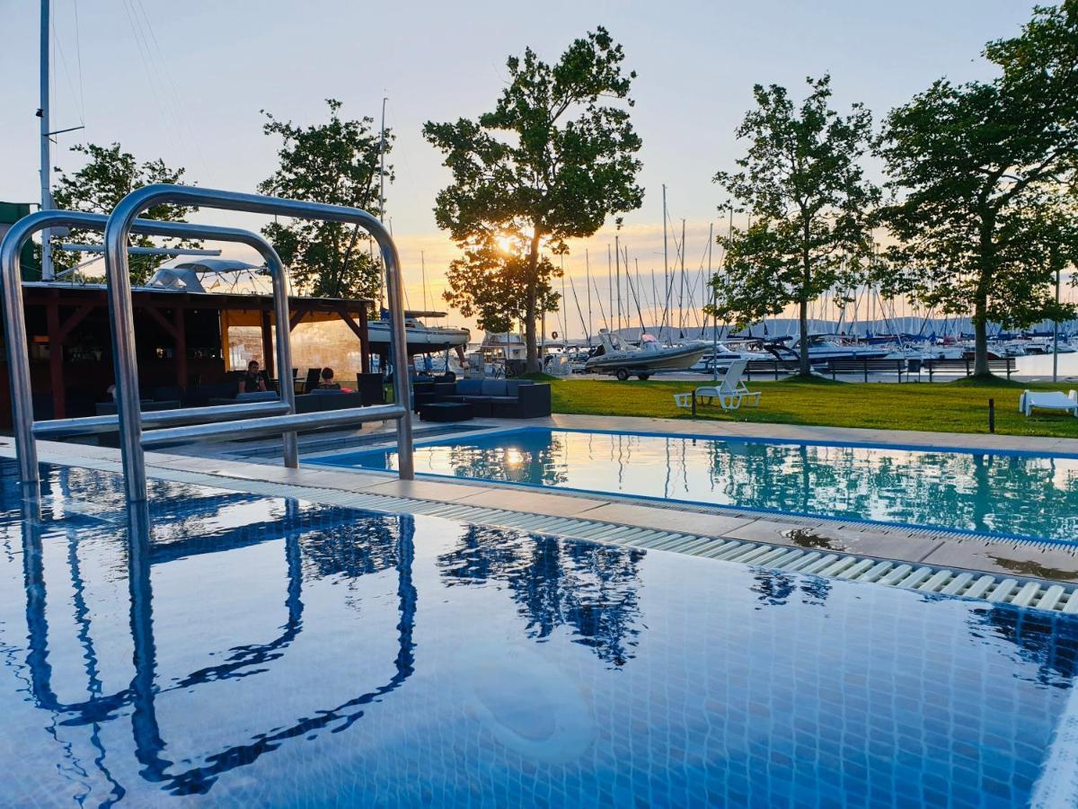 Butique Apartman Balatonlelle Eksteriør bilde
